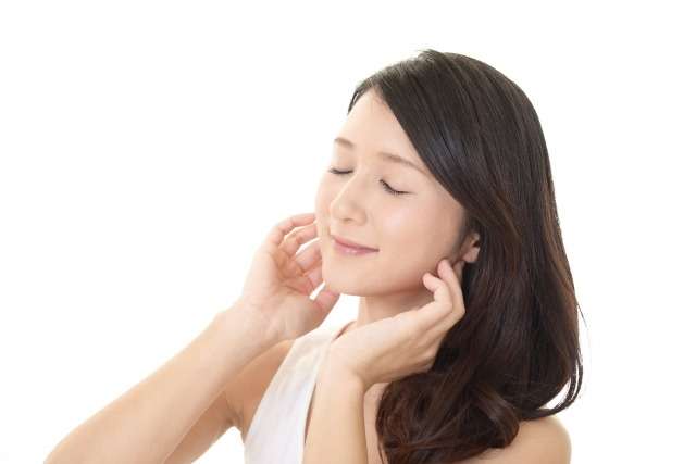 加齢によるたるみを「痛くない」最新マシンで解消