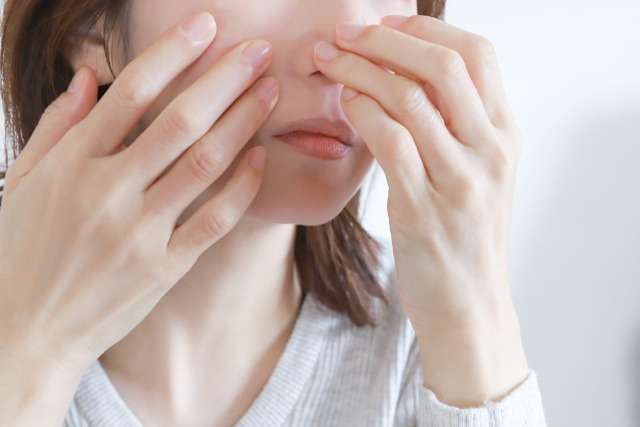 小顔ケアで毛穴も引き締まる？